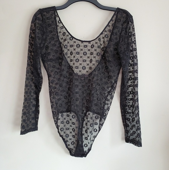 VICTORIA'S SECRET BODYSUIT SIZE M/L - Picture 2 of 4